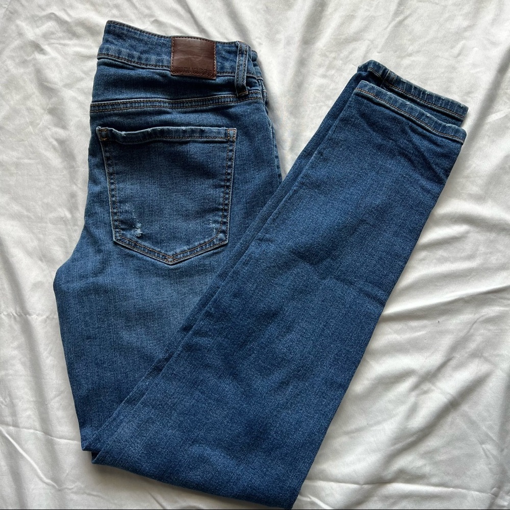 Maurices Skinny distressed Jeans 6